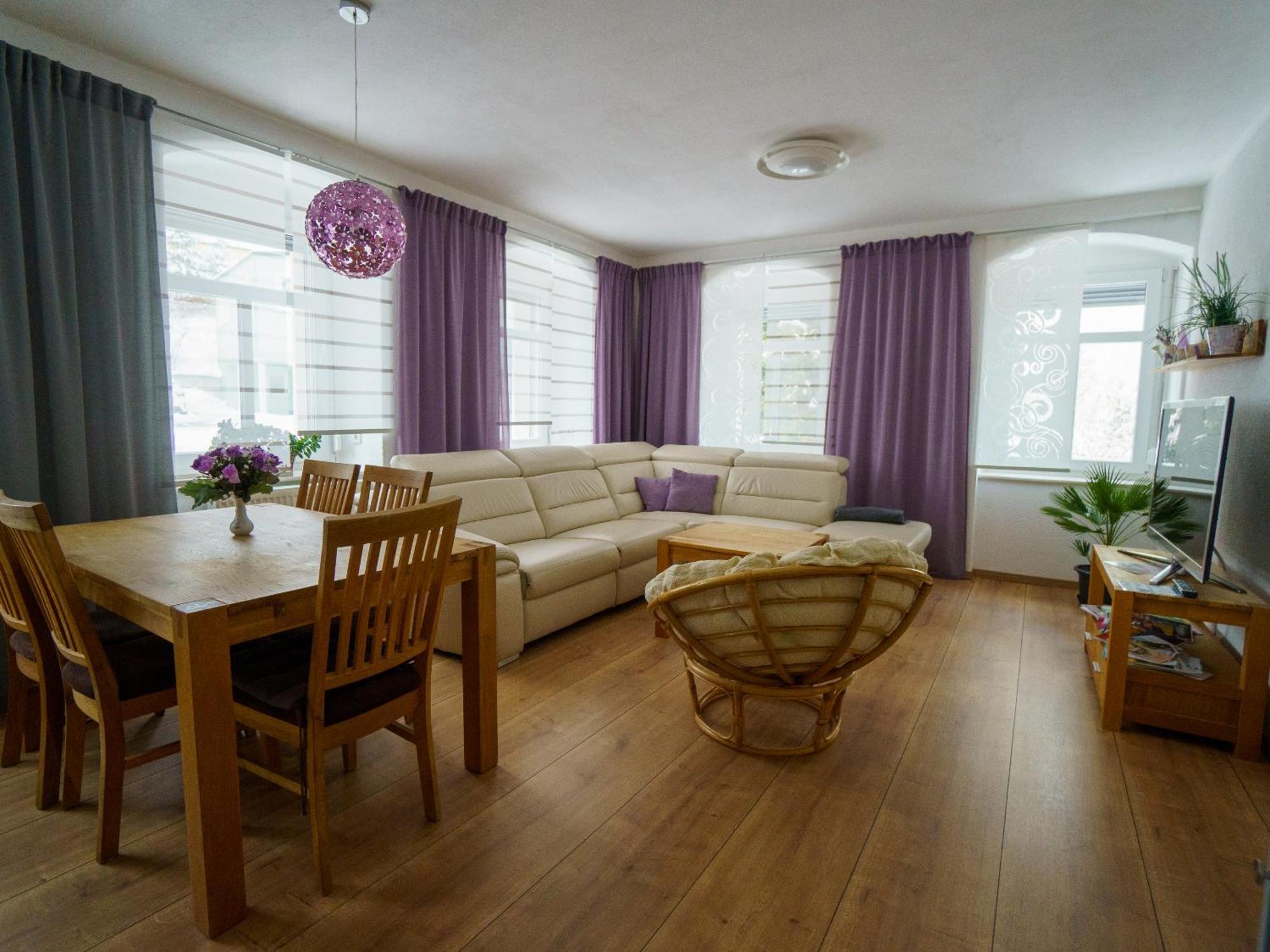 gemütliche Ferienwohnungen im Erzgebrige Sehma Habitación foto