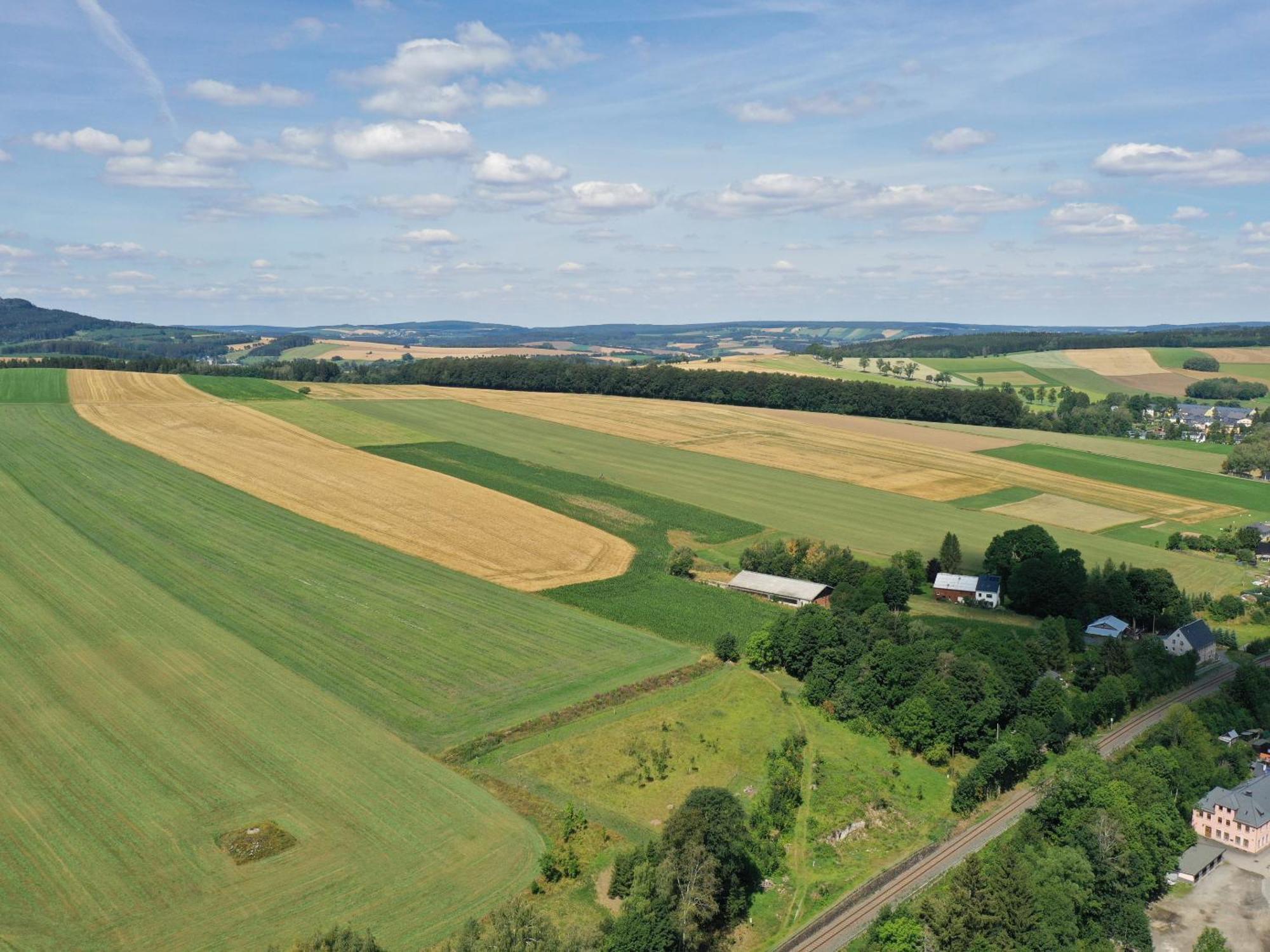 gemütliche Ferienwohnungen im Erzgebrige Sehma Exterior foto